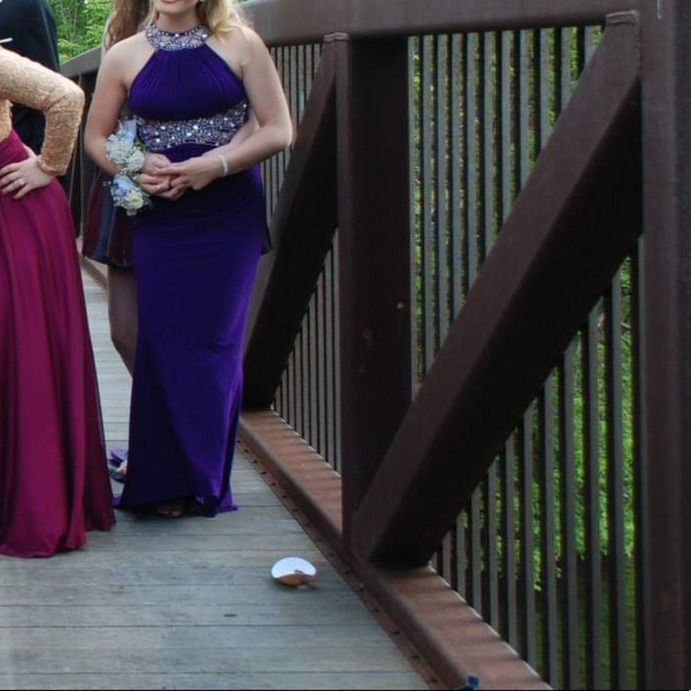 PROM DRESS - Like new! purple Beautiful beading